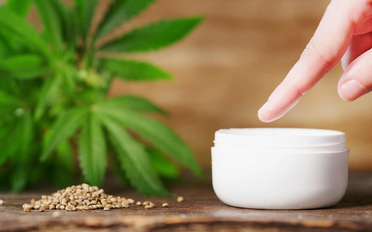 How THCA Flower is Used in the UK: An Informative Guide